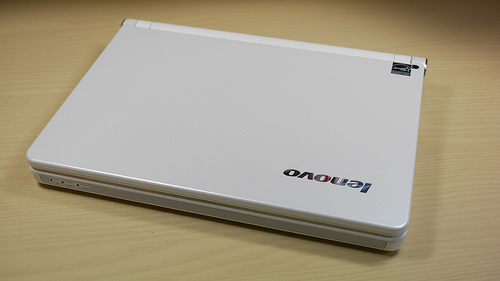 Lenovo IdeaPad S10eファーストインプレッション