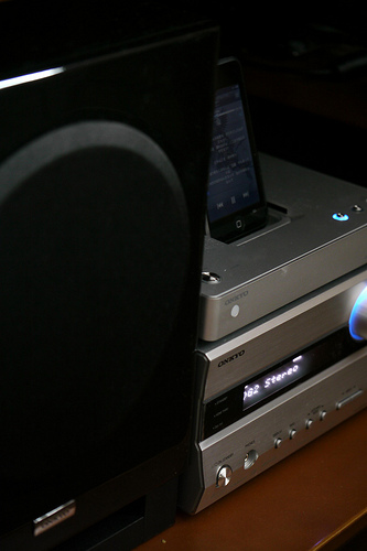 ONKYO BASE-V30HDX+ND-S1 iPodやPC/Macの音楽が高音質で楽しめる2.1chホームシアターセット
