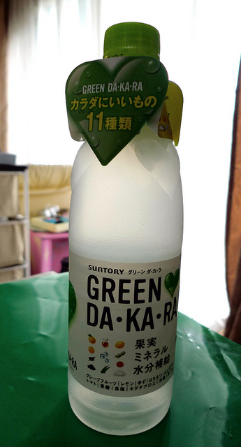 SUNTORY GREEN DA・KA・RA 安心素材を上手く組み合わせた水分補給飲料