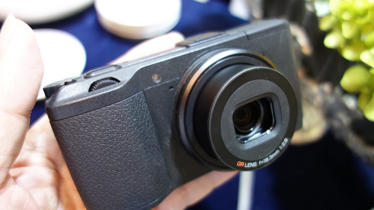 RICOH GR GR史上最高のレンズとAPS-CセンサーをGR1サイズに凝縮