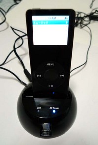 iPod nano専用Dock & USB HUB
