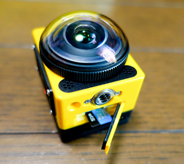 Kodak PIXPRO SP360 360°動画が撮影できる小型アクションカメラ