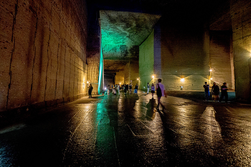 宇都宮にある幻想的で巨大な地下神殿「大谷資料館」に行ってきました