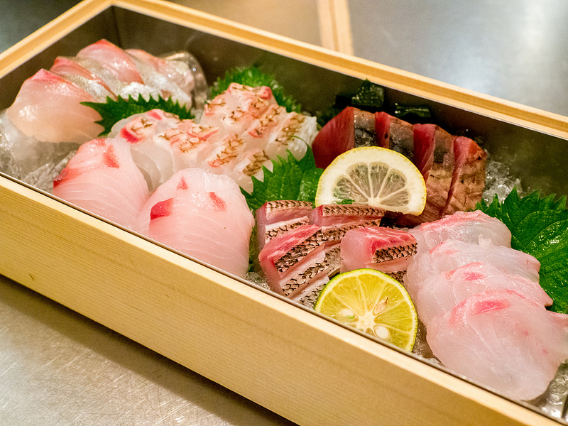 恵比寿で鹿児島の朝獲れ魚とこだわりの野菜とお酒 朝とった魚 薩摩じんべえ