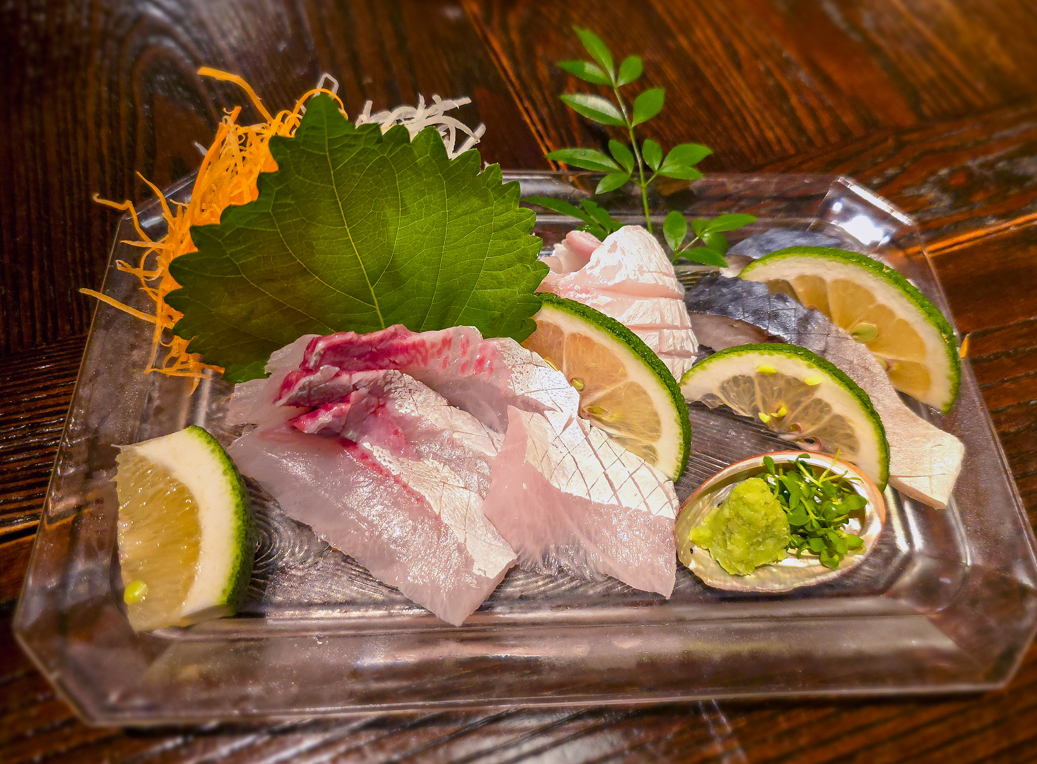 刺身も肉も美味い雰囲気の良い居酒屋 福岡 薬院 美つ蜂食美魚彩