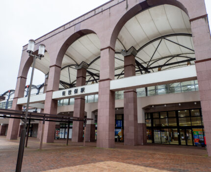 佐世保散策 佐世保港 カトリック三浦町教会 戸尾市場・とんねる横丁 さるくシティ4〇3アーケード