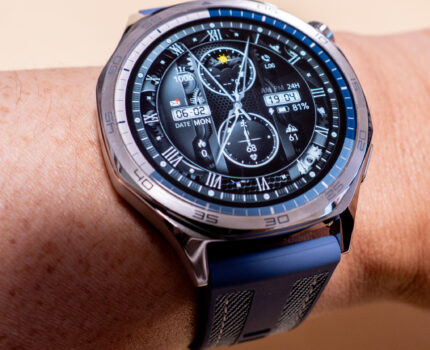 バッテリーが２週間持つスマートウォッチ HUAWEI WATCH GT 5 を Amazon スマイルSALE で購入