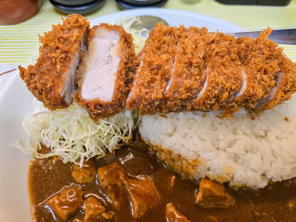 とんかつが美味しすぎるかつカレー とんかつ檍のカレー屋 いっぺこっぺ