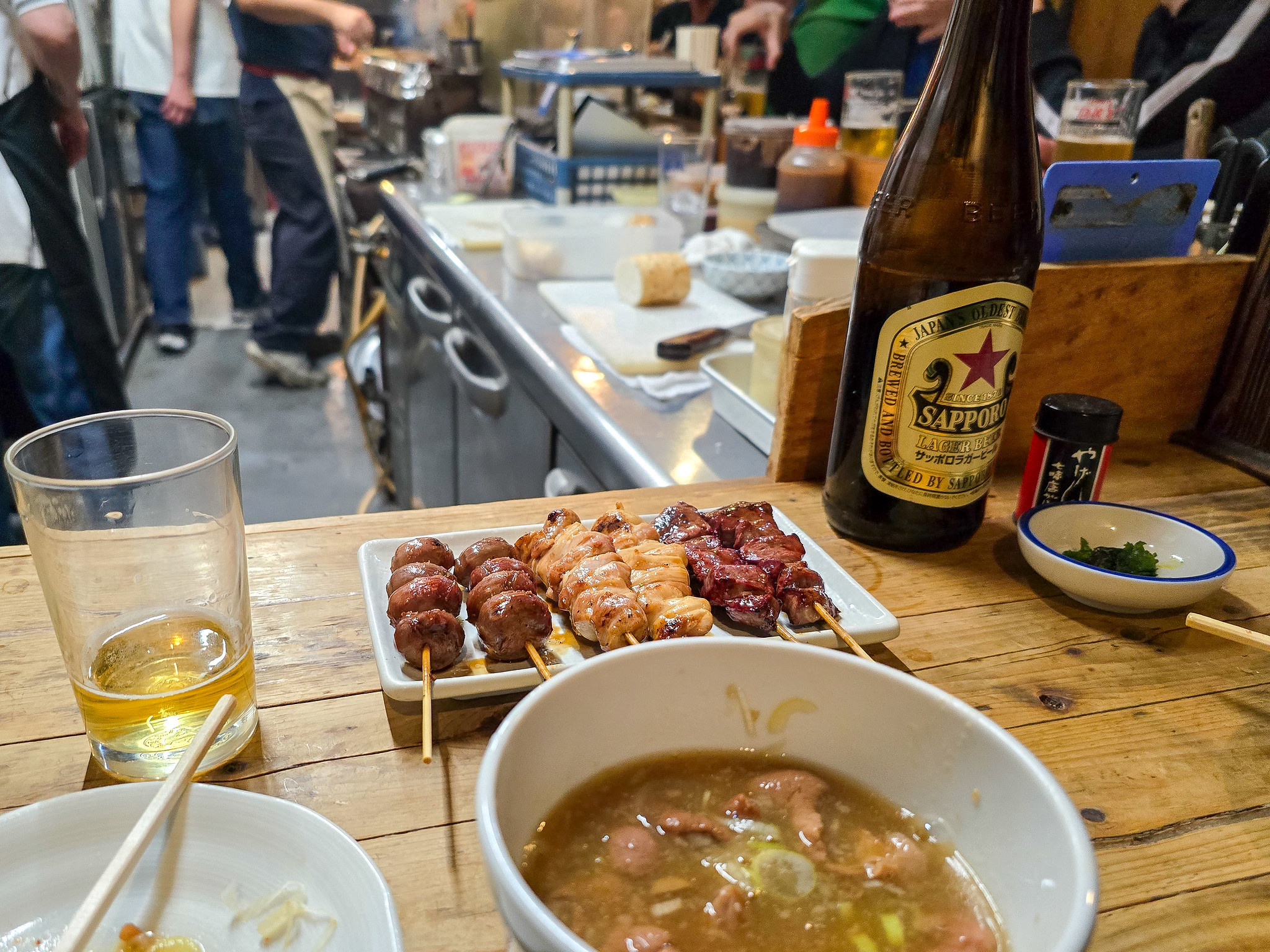 新宿歌舞伎町の昭和な焼き鳥屋 番番