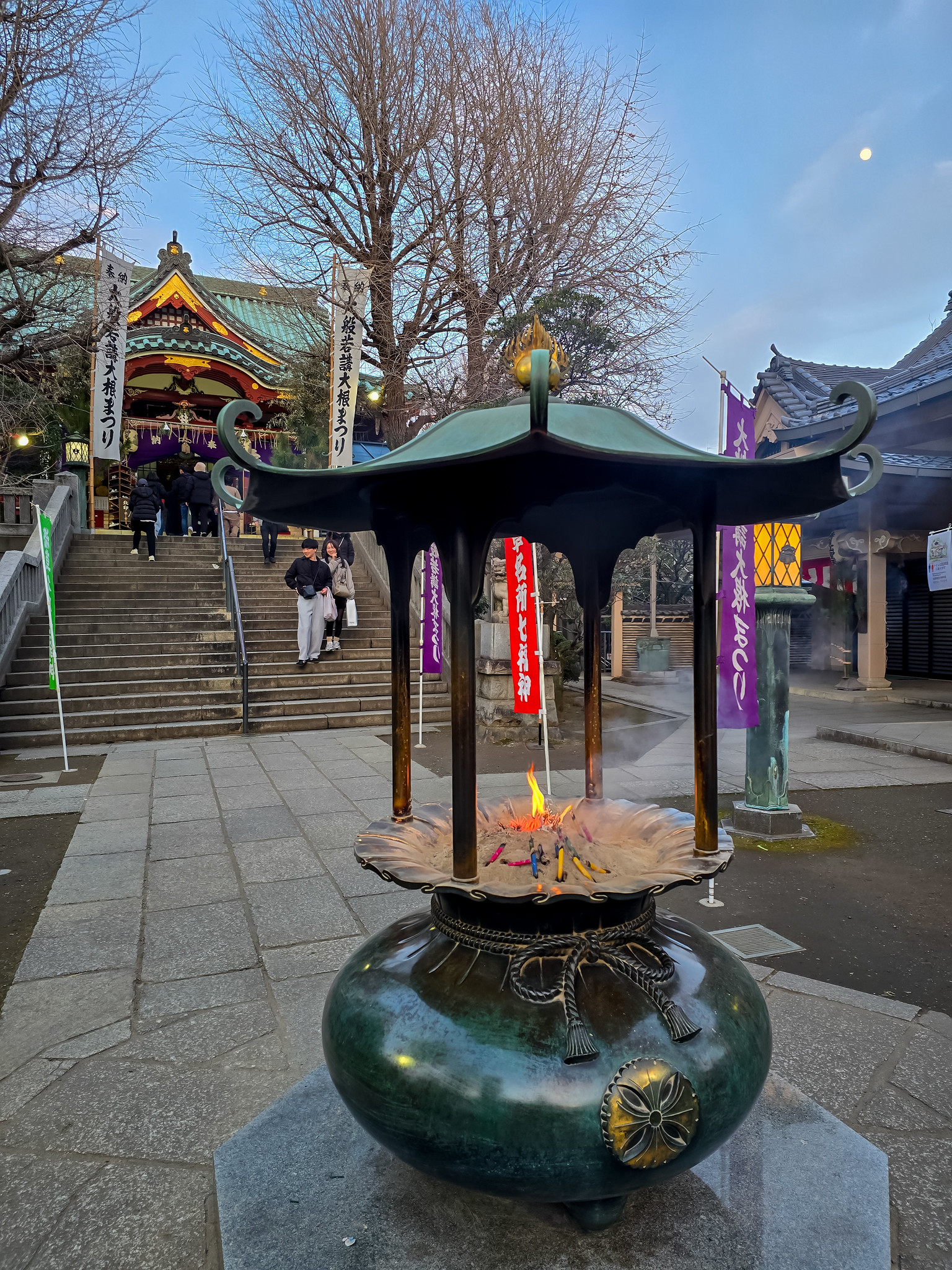 浅草寺は人が多すぎたので 待乳山聖天 へ初詣 & 東京ソラマチ 全国うまいもの仲見世祭り