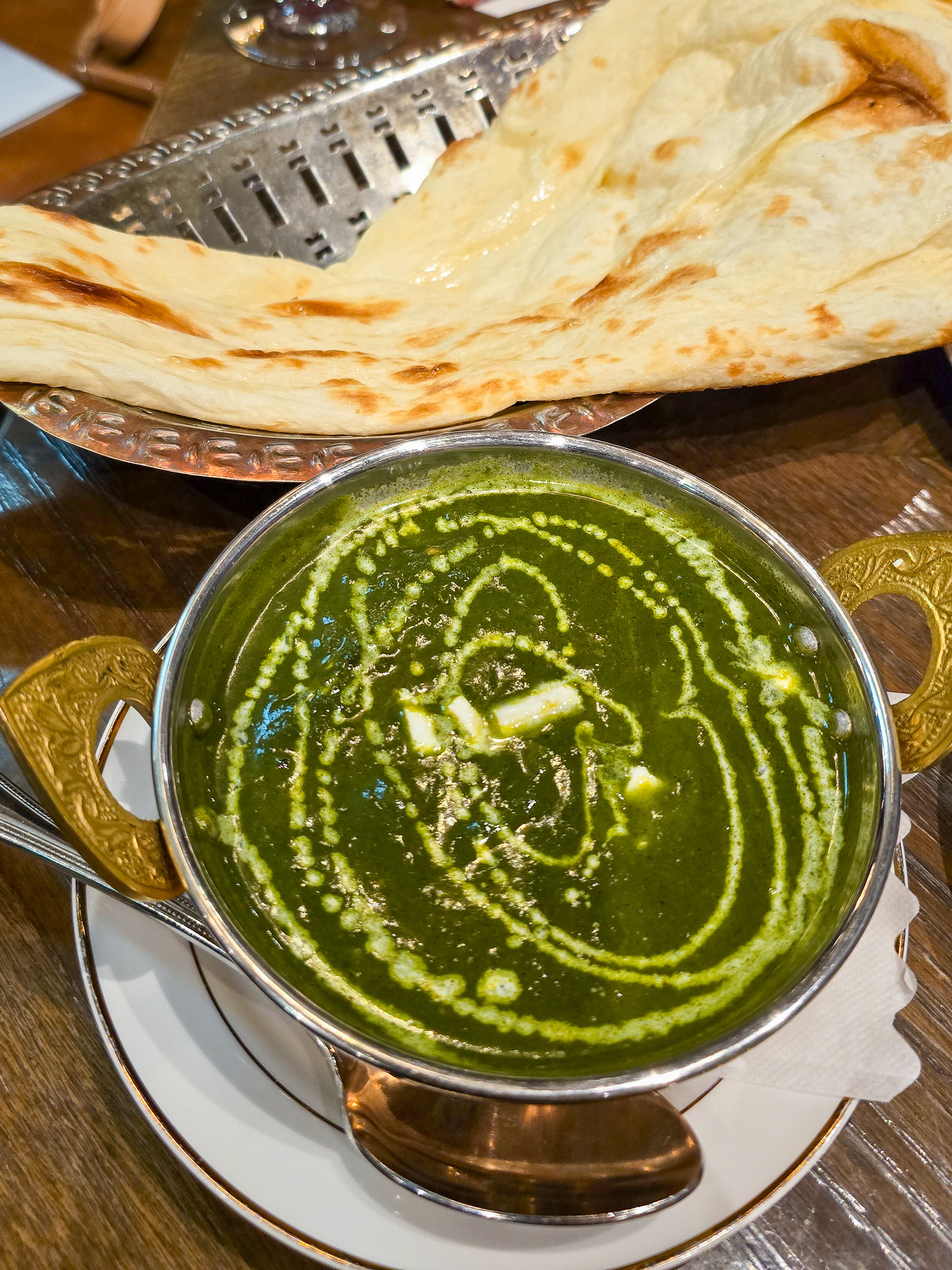 メニュー豊富なインド料理店で飲み NEW DELHI 品川店