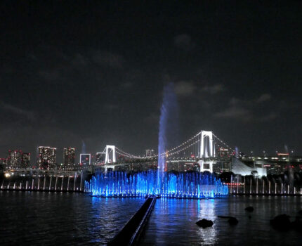 お台場の噴水ショー 東京アクアシンフォニー ドラゴンクエスト & SAKURA FUBUKI