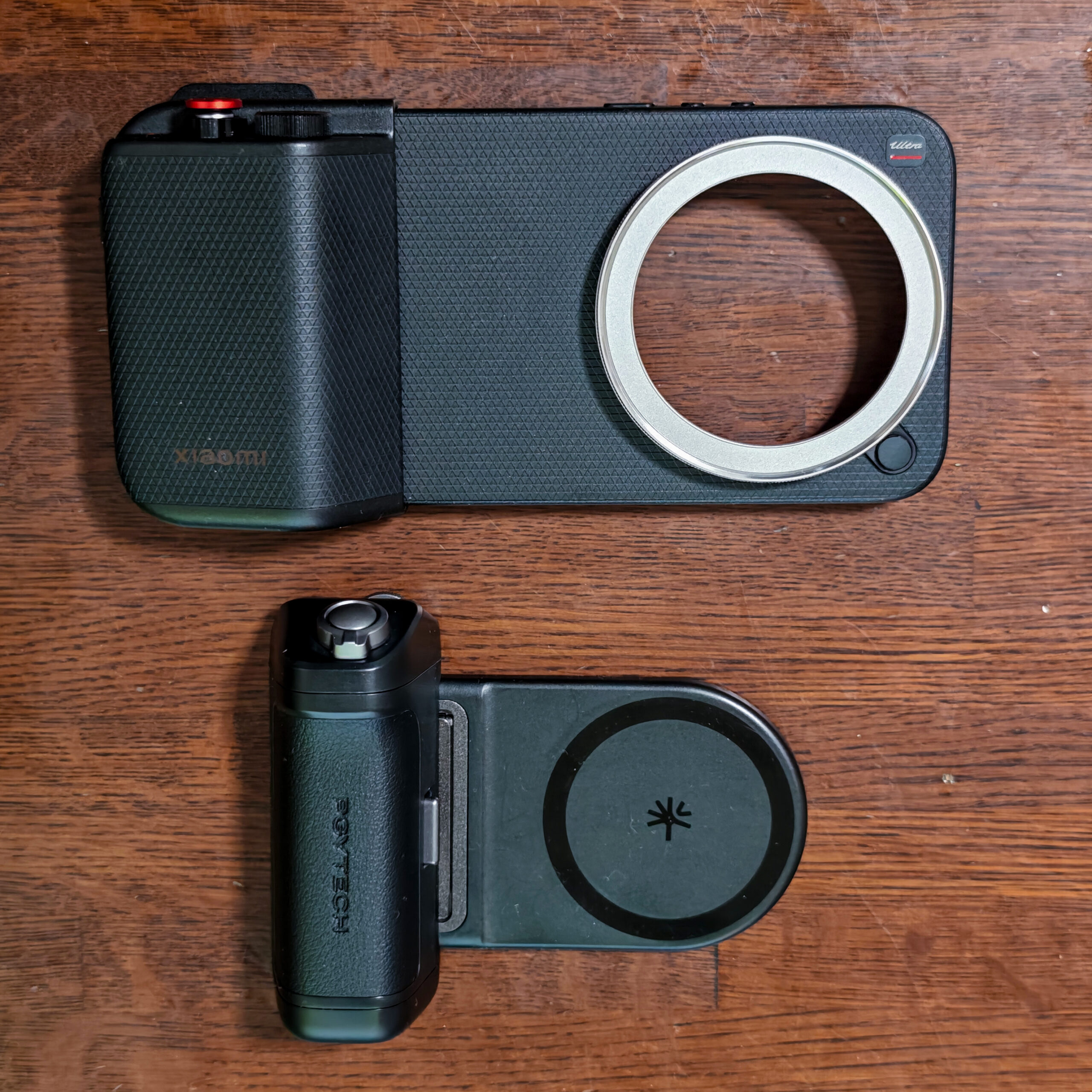 Xiaomi 17 Ultra Photography Kit Pro vs PGYTECH MagCam2 Phone Grip