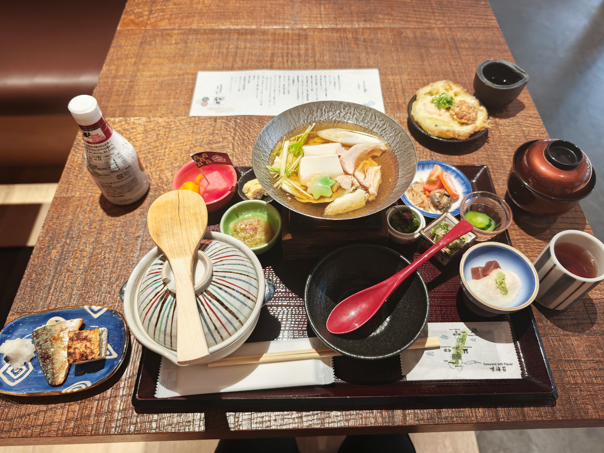 豪華な朝食和膳と大浴場を楽しめる アパホテル〈金沢駅前〉